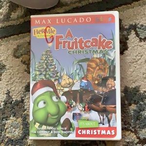 DVD A FRUITCAKE  Christmas movie for kids. It’s about Christmas includes…